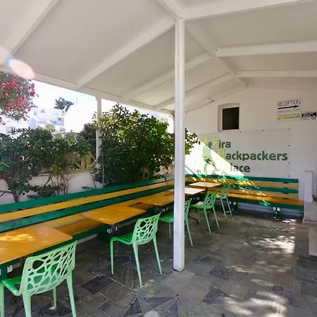 Fira Backpackers Place